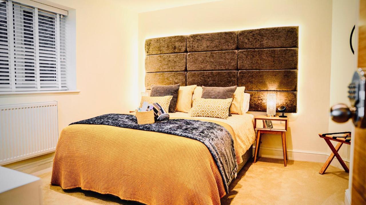 The Duplex Margate With Deck & Living Space Air Conditioning מראה חיצוני תמונה