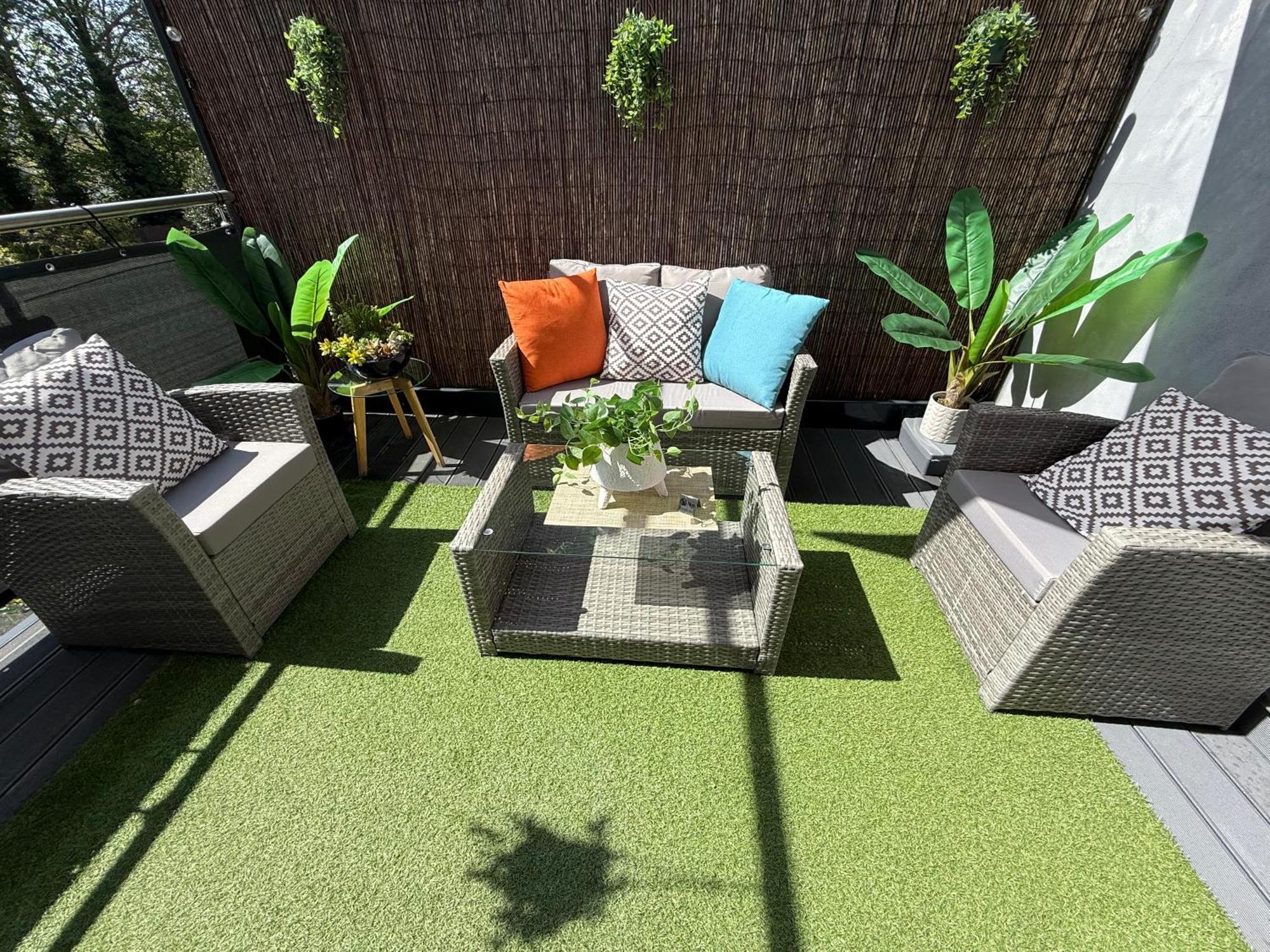 The Duplex Margate With Deck & Living Space Air Conditioning מראה חיצוני תמונה