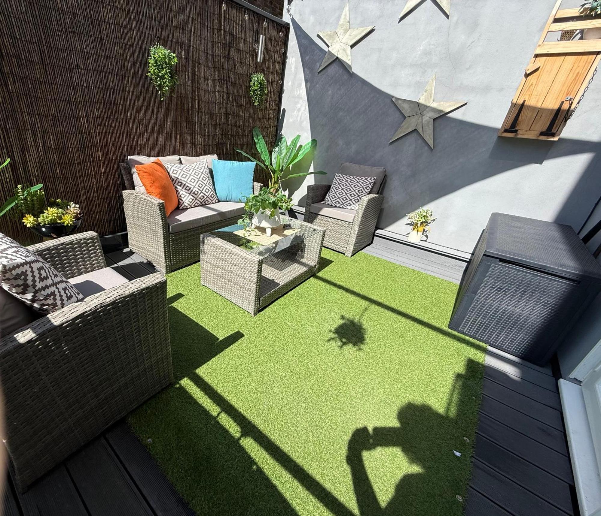 The Duplex Margate With Deck & Living Space Air Conditioning מראה חיצוני תמונה